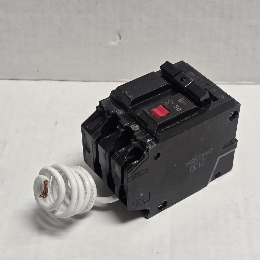 GE THQL2130GFT Plug-On Ground Fault Circuit Breaker 30A 120/240V THQL-GFT